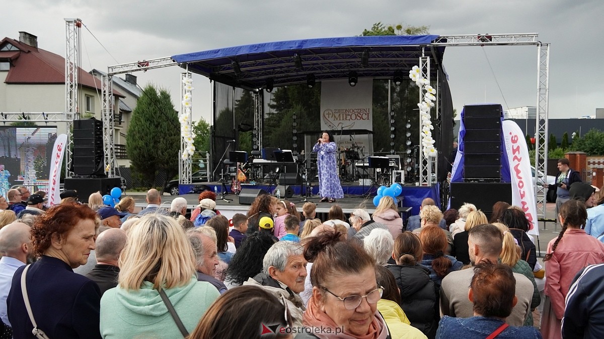 Koncert Uwielbienia - zespół Exodus 15 i Festiwal Piosenki Religijnej [19.06.2025] - zdjęcie #278 - eOstroleka.pl