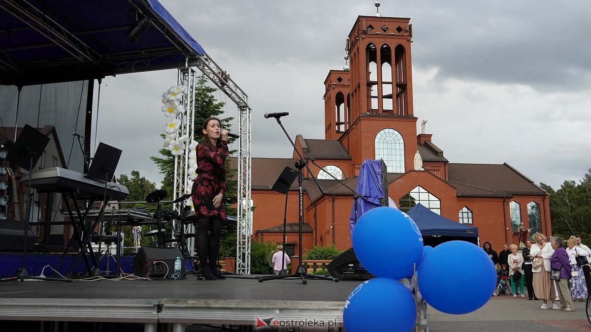 Koncert Uwielbienia - zespół Exodus 15 i Festiwal Piosenki Religijnej [19.06.2025] - zdjęcie #264 - eOstroleka.pl