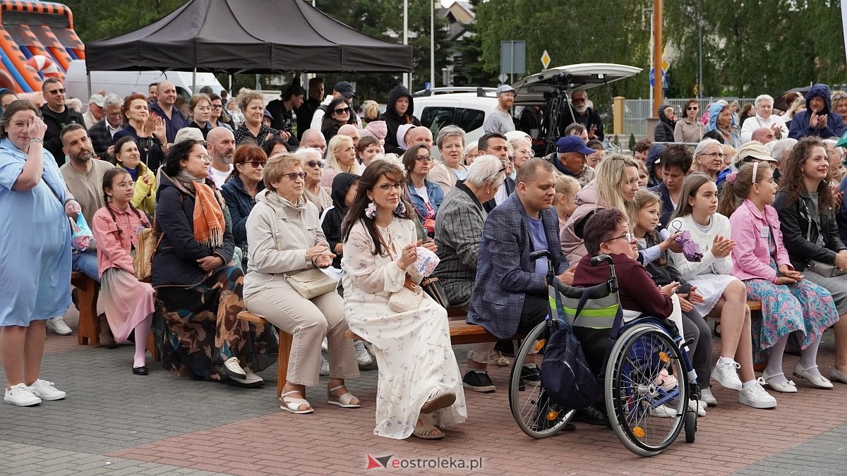 Koncert Uwielbienia - zespół Exodus 15 i Festiwal Piosenki Religijnej [19.06.2025] - zdjęcie #261 - eOstroleka.pl
