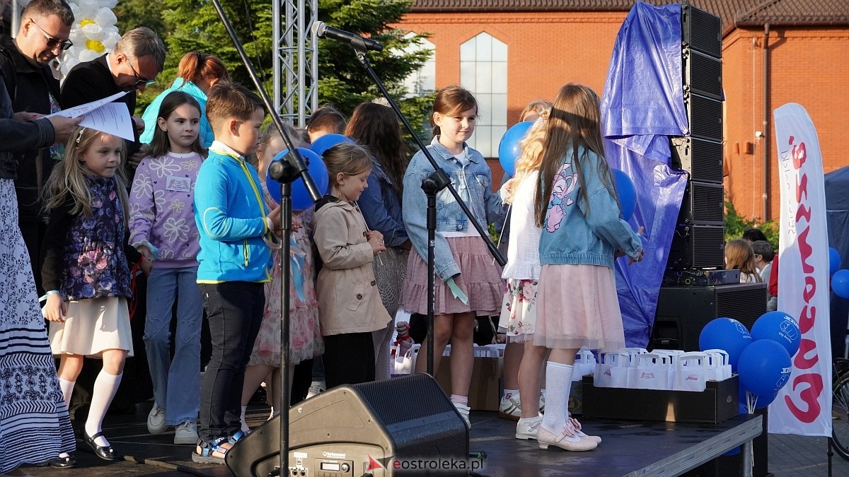 Koncert Uwielbienia - zespół Exodus 15 i Festiwal Piosenki Religijnej [19.06.2025] - zdjęcie #238 - eOstroleka.pl