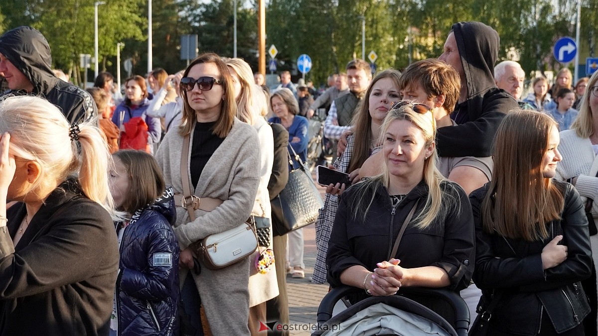 Koncert Uwielbienia - zespół Exodus 15 i Festiwal Piosenki Religijnej [19.06.2025] - zdjęcie #213 - eOstroleka.pl