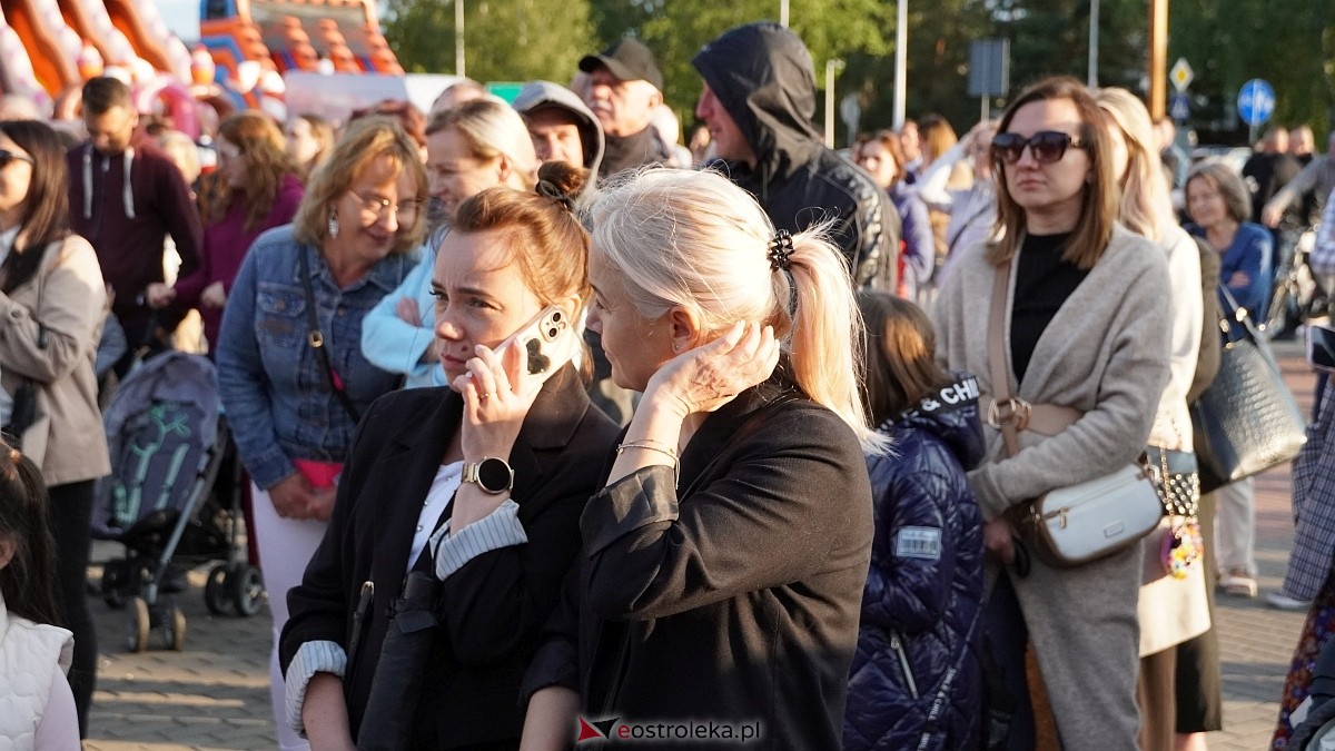 Koncert Uwielbienia - zespół Exodus 15 i Festiwal Piosenki Religijnej [19.06.2025] - zdjęcie #211 - eOstroleka.pl