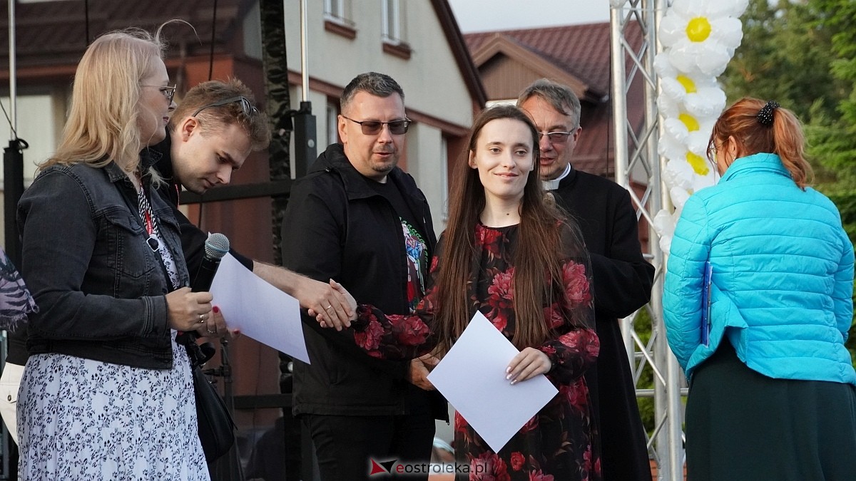 Koncert Uwielbienia - zespół Exodus 15 i Festiwal Piosenki Religijnej [19.06.2025] - zdjęcie #185 - eOstroleka.pl