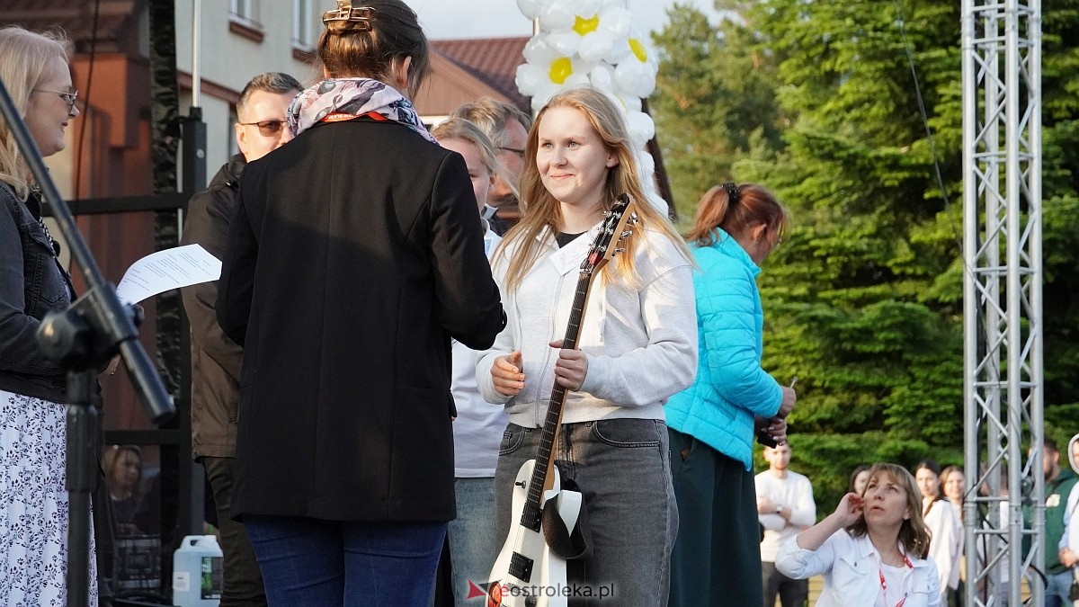 Koncert Uwielbienia - zespół Exodus 15 i Festiwal Piosenki Religijnej [19.06.2025] - zdjęcie #177 - eOstroleka.pl