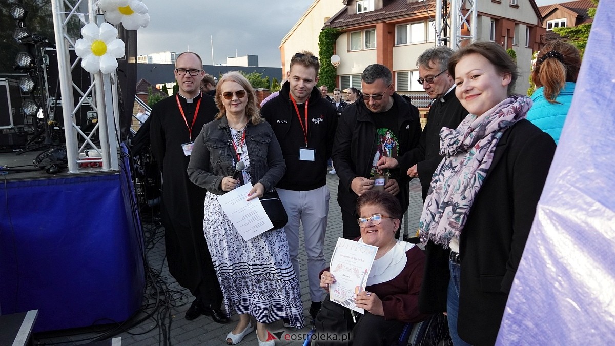 Koncert Uwielbienia - zespół Exodus 15 i Festiwal Piosenki Religijnej [19.06.2025] - zdjęcie #168 - eOstroleka.pl