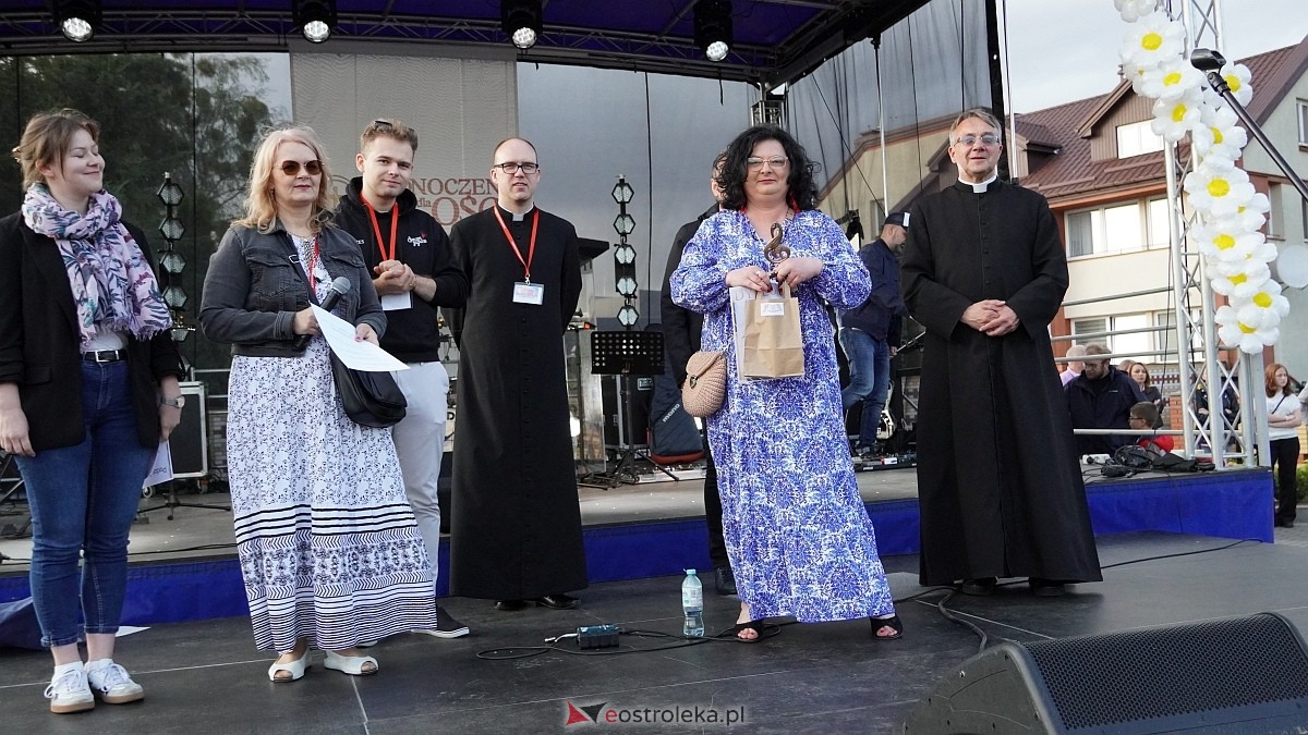 Koncert Uwielbienia - zespół Exodus 15 i Festiwal Piosenki Religijnej [19.06.2025] - zdjęcie #151 - eOstroleka.pl