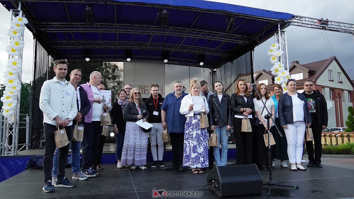 Koncert Uwielbienia - zespół Exodus 15 i Festiwal Piosenki Religijnej [19.06.2025] - zdjęcie #158 - eOstroleka.pl