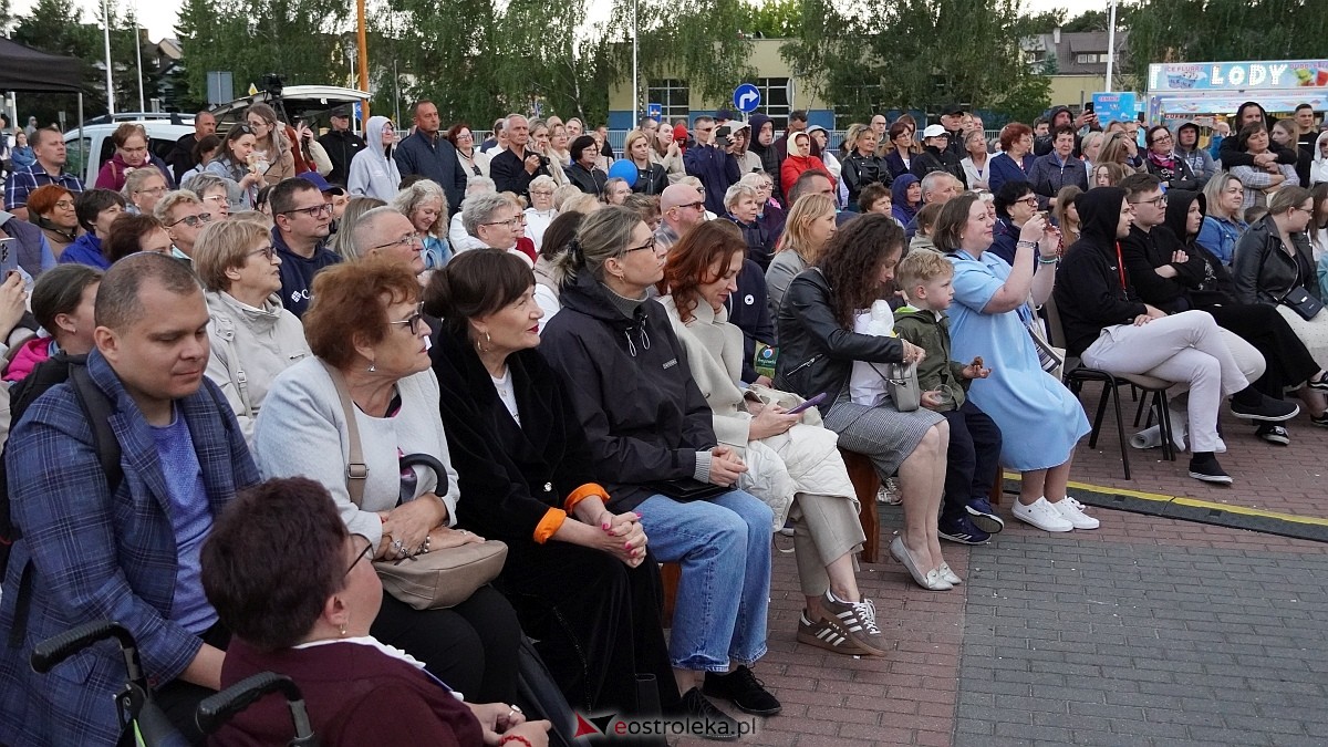 Koncert Uwielbienia - zespół Exodus 15 i Festiwal Piosenki Religijnej [19.06.2025] - zdjęcie #127 - eOstroleka.pl