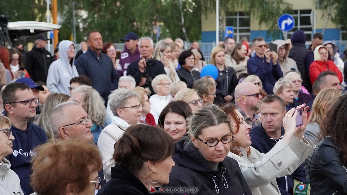Koncert Uwielbienia - zespół Exodus 15 i Festiwal Piosenki Religijnej [19.06.2025] - zdjęcie #121 - eOstroleka.pl