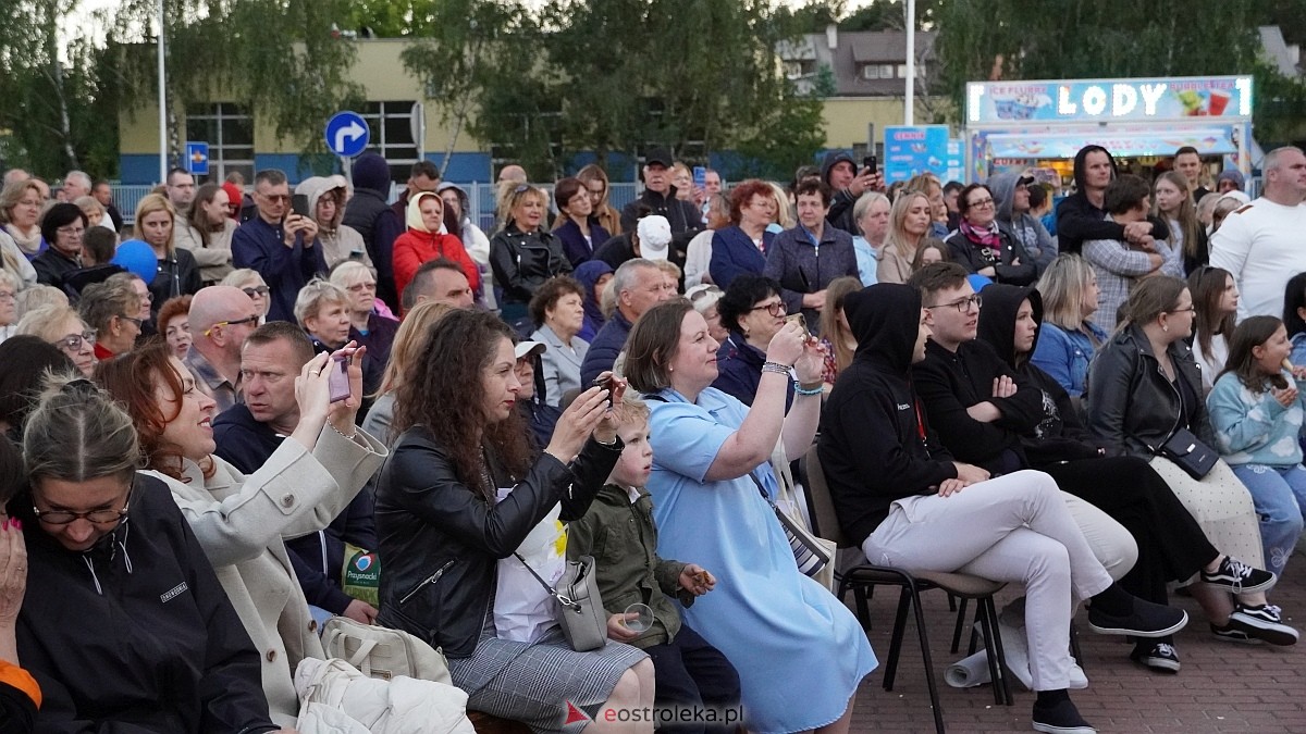 Koncert Uwielbienia - zespół Exodus 15 i Festiwal Piosenki Religijnej [19.06.2025] - zdjęcie #119 - eOstroleka.pl