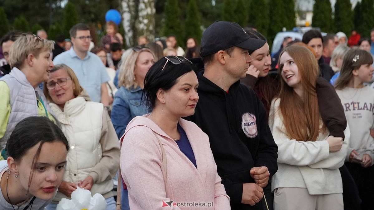 Koncert Uwielbienia - zespół Exodus 15 i Festiwal Piosenki Religijnej [19.06.2025] - zdjęcie #111 - eOstroleka.pl