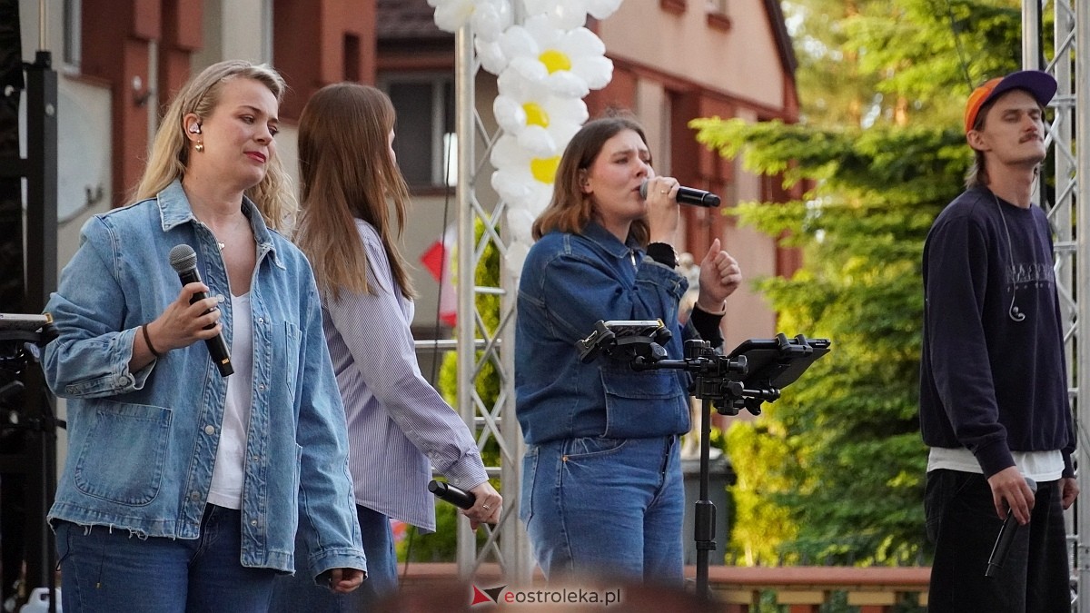 Koncert Uwielbienia - zespół Exodus 15 i Festiwal Piosenki Religijnej [19.06.2025] - zdjęcie #94 - eOstroleka.pl