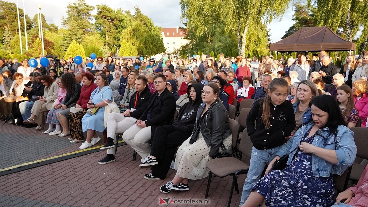 Koncert Uwielbienia - zespół Exodus 15 i Festiwal Piosenki Religijnej [19.06.2025] - zdjęcie #88 - eOstroleka.pl