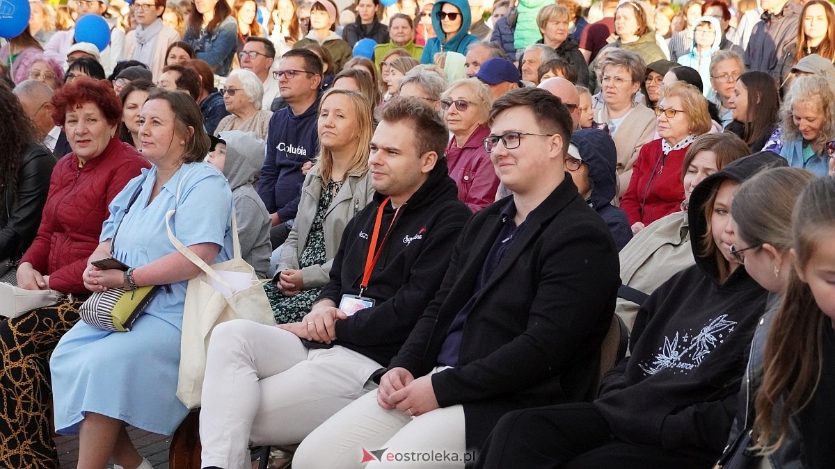 Koncert Uwielbienia - zespół Exodus 15 i Festiwal Piosenki Religijnej [19.06.2025] - zdjęcie #85 - eOstroleka.pl