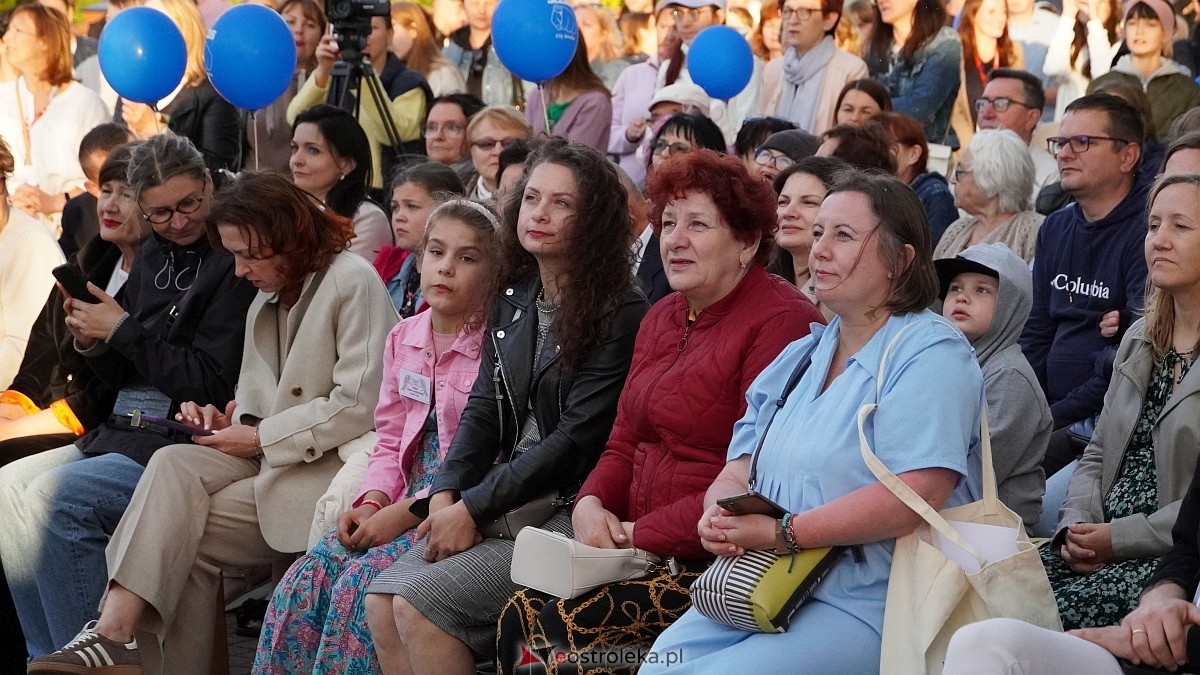 Koncert Uwielbienia - zespół Exodus 15 i Festiwal Piosenki Religijnej [19.06.2025] - zdjęcie #83 - eOstroleka.pl