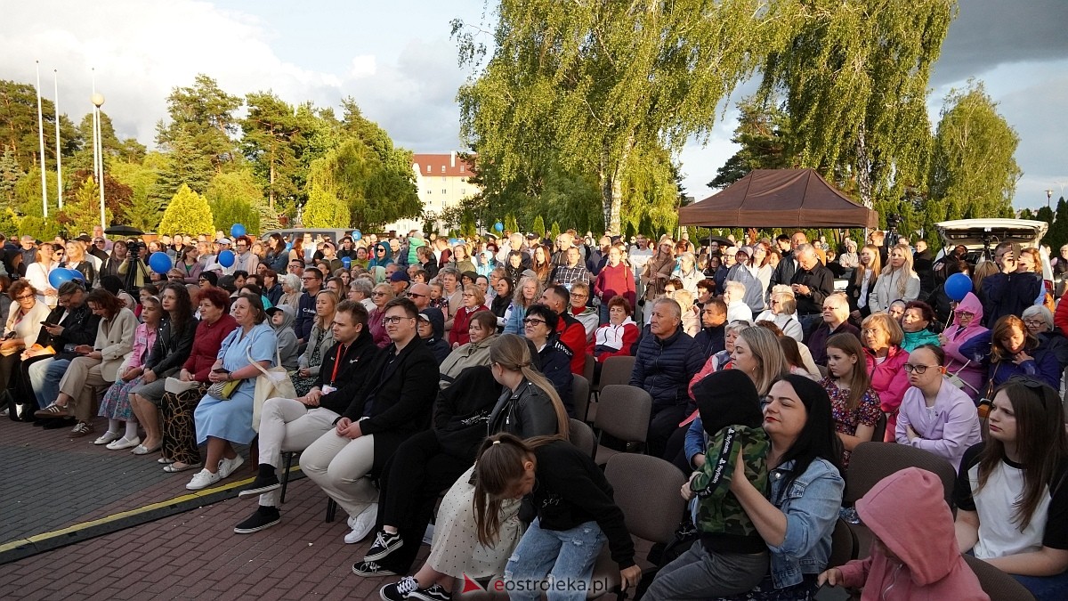 Koncert Uwielbienia - zespół Exodus 15 i Festiwal Piosenki Religijnej [19.06.2025] - zdjęcie #81 - eOstroleka.pl
