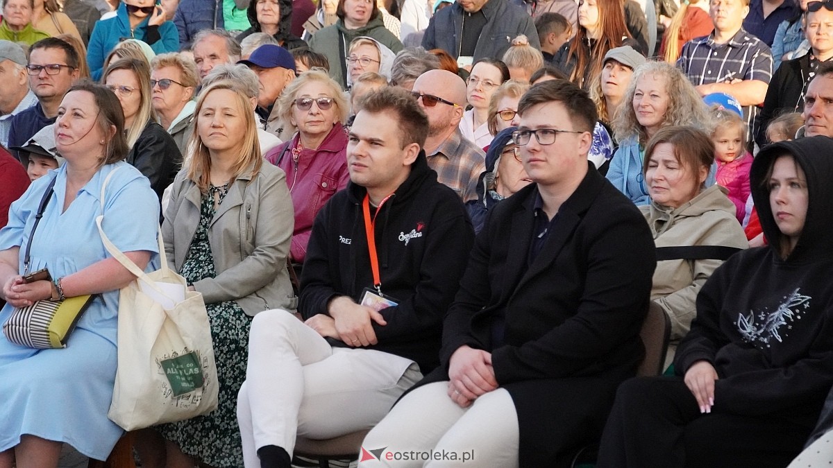 Koncert Uwielbienia - zespół Exodus 15 i Festiwal Piosenki Religijnej [19.06.2025] - zdjęcie #66 - eOstroleka.pl