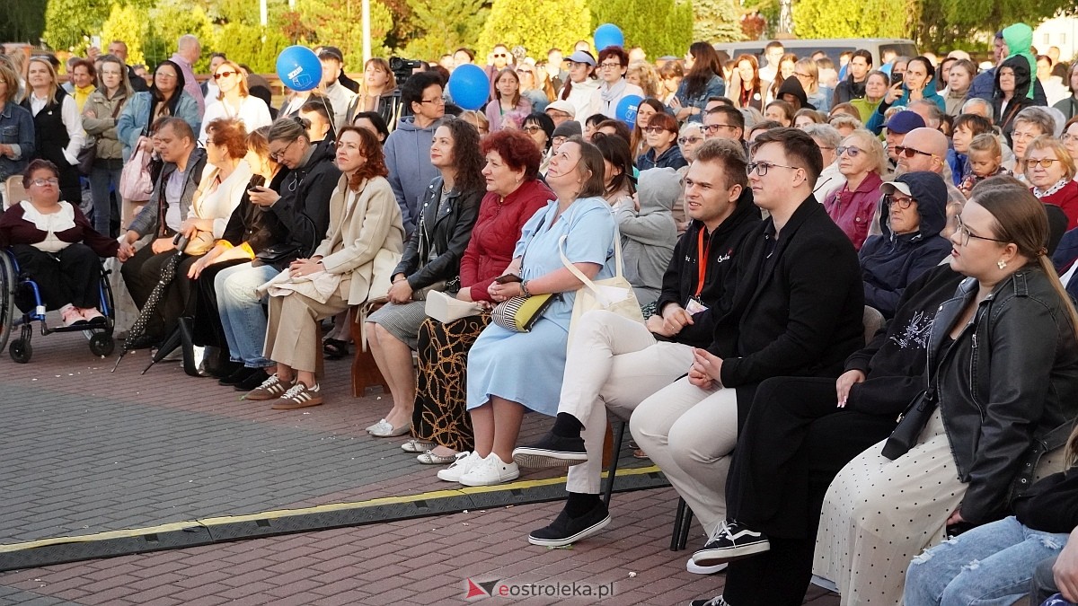 Koncert Uwielbienia - zespół Exodus 15 i Festiwal Piosenki Religijnej [19.06.2025] - zdjęcie #54 - eOstroleka.pl