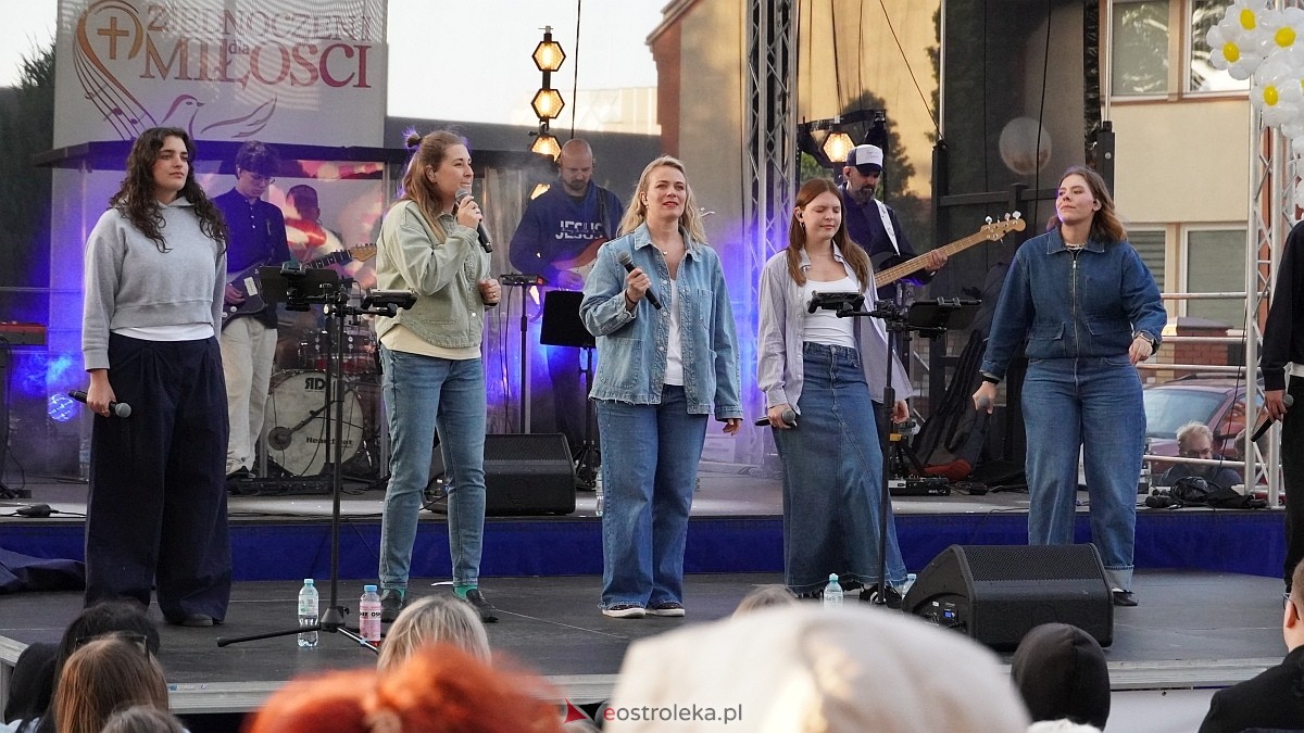Koncert Uwielbienia - zespół Exodus 15 i Festiwal Piosenki Religijnej [19.06.2025] - zdjęcie #50 - eOstroleka.pl