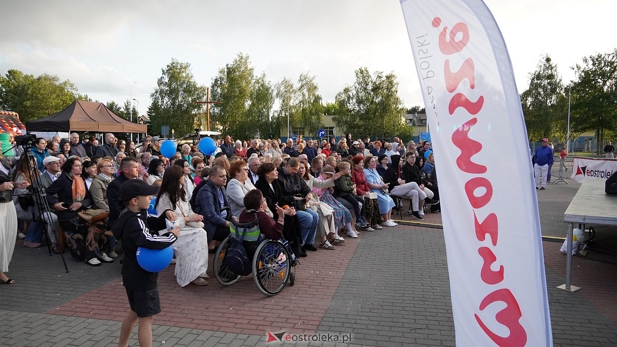 Koncert Uwielbienia - zespół Exodus 15 i Festiwal Piosenki Religijnej [19.06.2025] - zdjęcie #4 - eOstroleka.pl