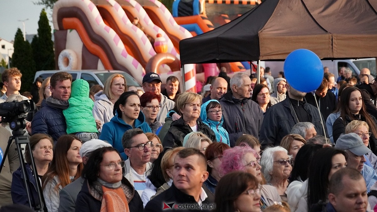 Koncert Uwielbienia - zespół Exodus 15 i Festiwal Piosenki Religijnej [19.06.2025] - zdjęcie #51 - eOstroleka.pl