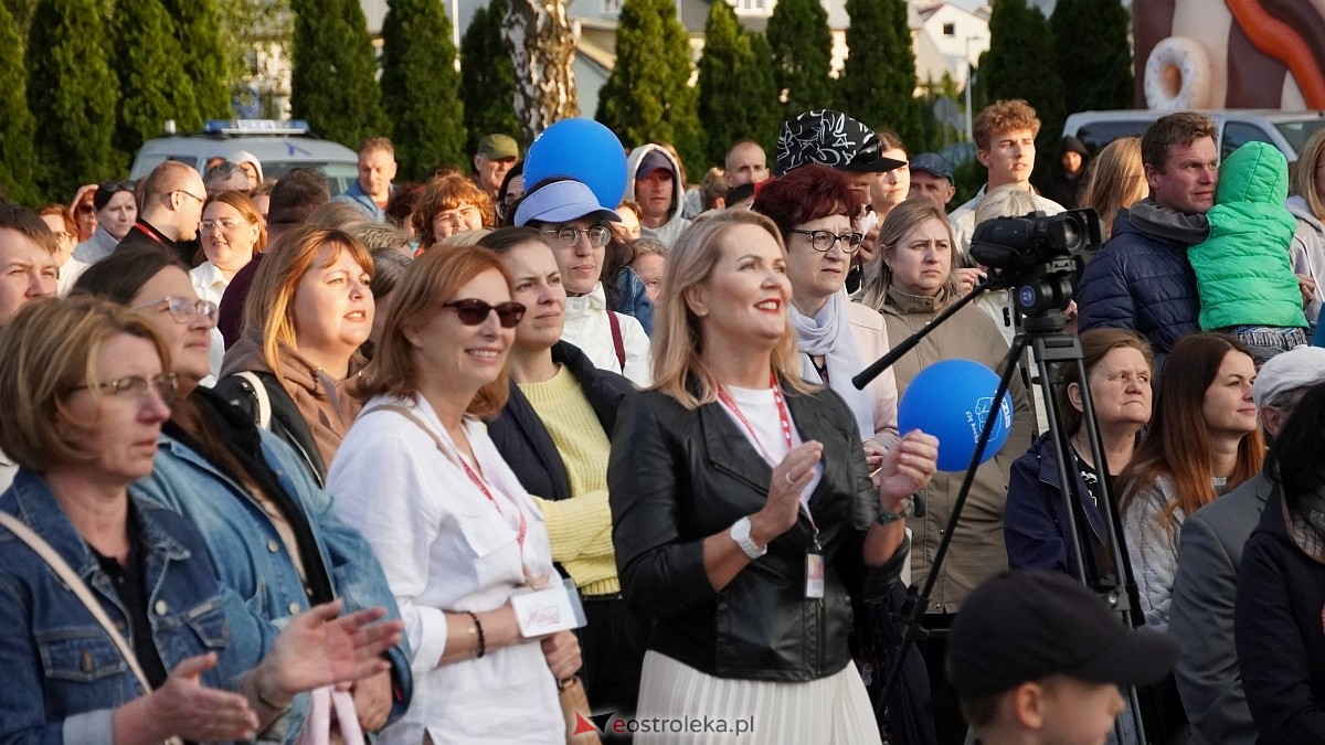 Koncert Uwielbienia - zespół Exodus 15 i Festiwal Piosenki Religijnej [19.06.2025] - zdjęcie #45 - eOstroleka.pl