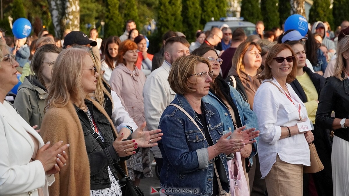 Koncert Uwielbienia - zespół Exodus 15 i Festiwal Piosenki Religijnej [19.06.2025] - zdjęcie #43 - eOstroleka.pl