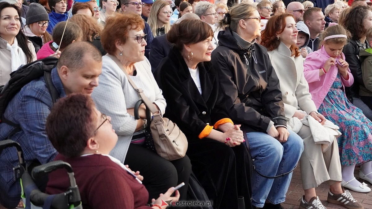 Koncert Uwielbienia - zespół Exodus 15 i Festiwal Piosenki Religijnej [19.06.2025] - zdjęcie #33 - eOstroleka.pl