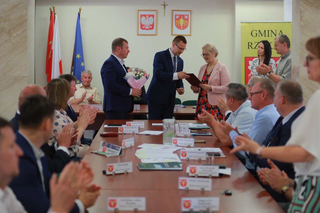 Sesja Rady Gminy w Rzekuniu - absolutorium i wotum zaufania dla wójta [18.06.2025] - zdjęcie #7 - eOstroleka.pl