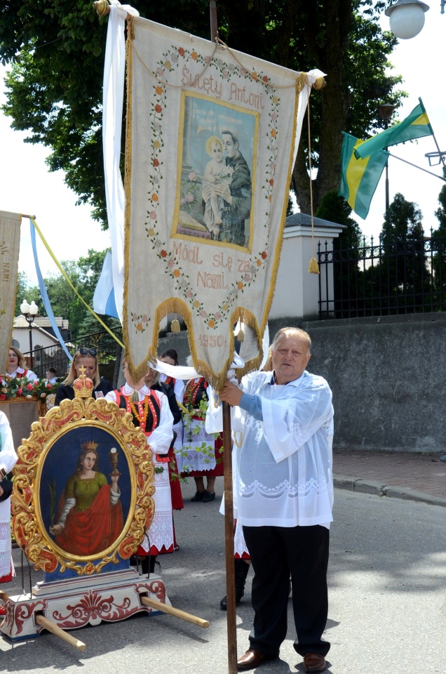 Procesja Bożego Ciała w Kadzidle [19.06.2025] - zdjęcie #63 - eOstroleka.pl
