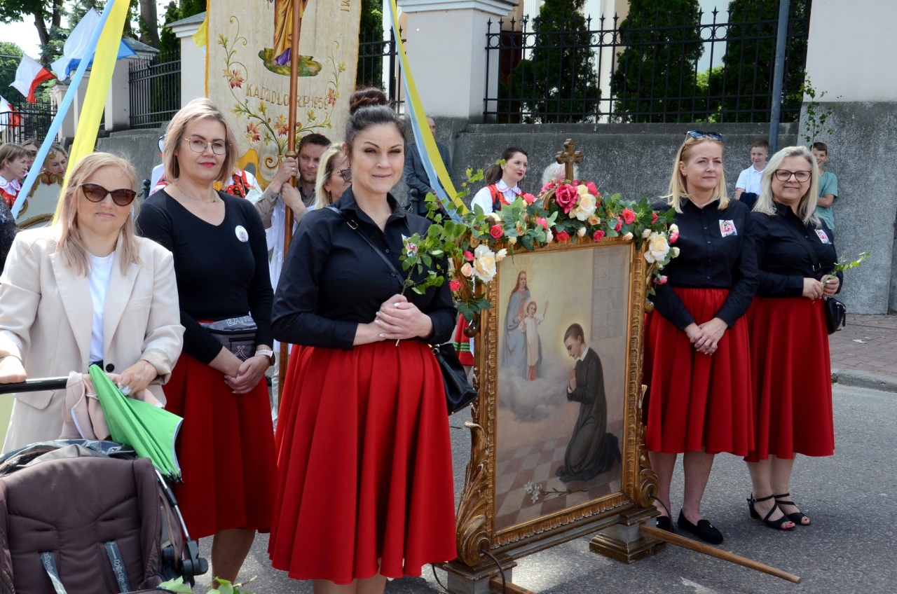 Procesja Bożego Ciała w Kadzidle [19.06.2025] - zdjęcie #23 - eOstroleka.pl