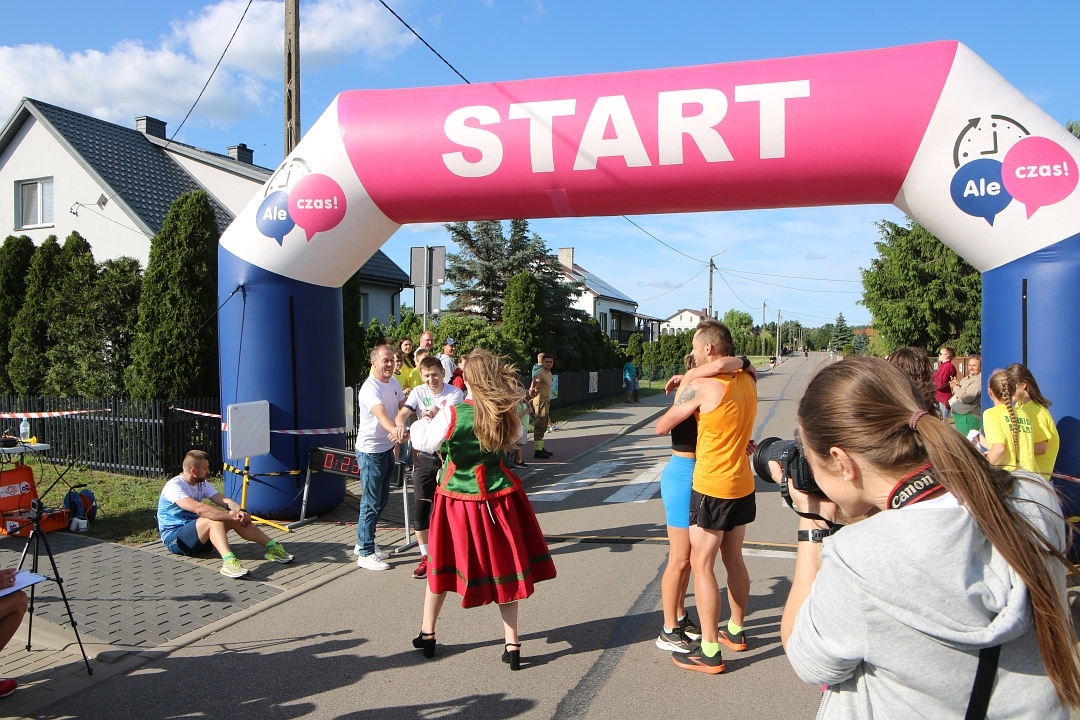 „Biegniem bez las!” – sportowe święto w Lipnikach [20.06.2025] - zdjęcie #32 - eOstroleka.pl