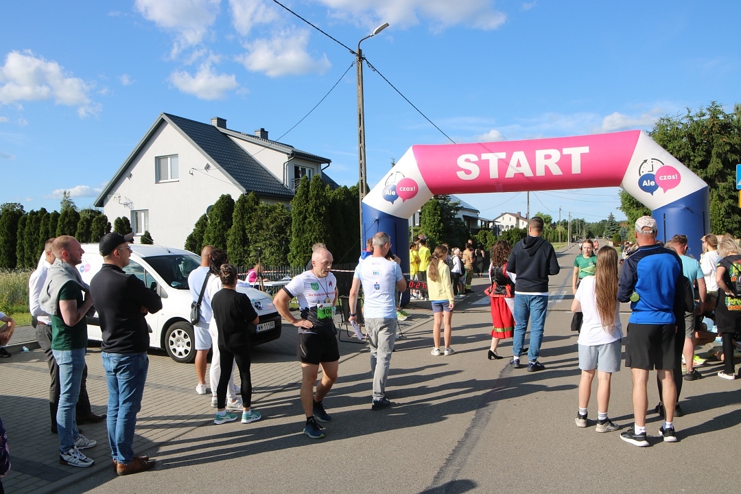 „Biegniem bez las!” – sportowe święto w Lipnikach [20.06.2025] - zdjęcie #123 - eOstroleka.pl