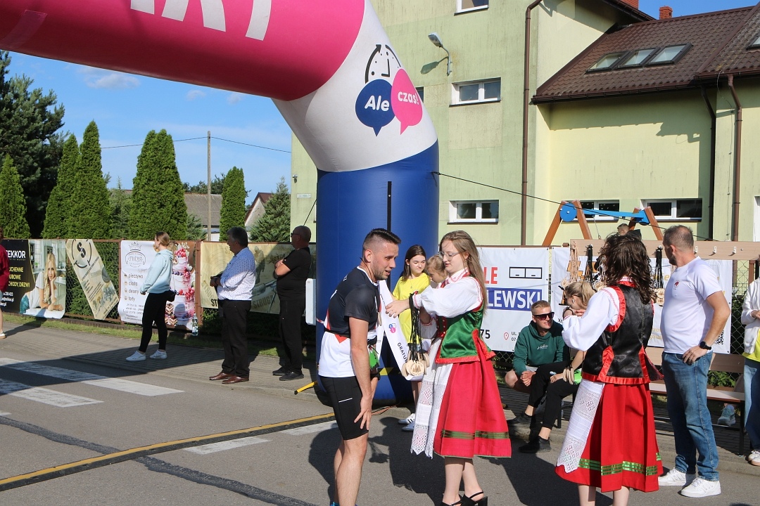 „Biegniem bez las!” – sportowe święto w Lipnikach [20.06.2025] - zdjęcie #121 - eOstroleka.pl