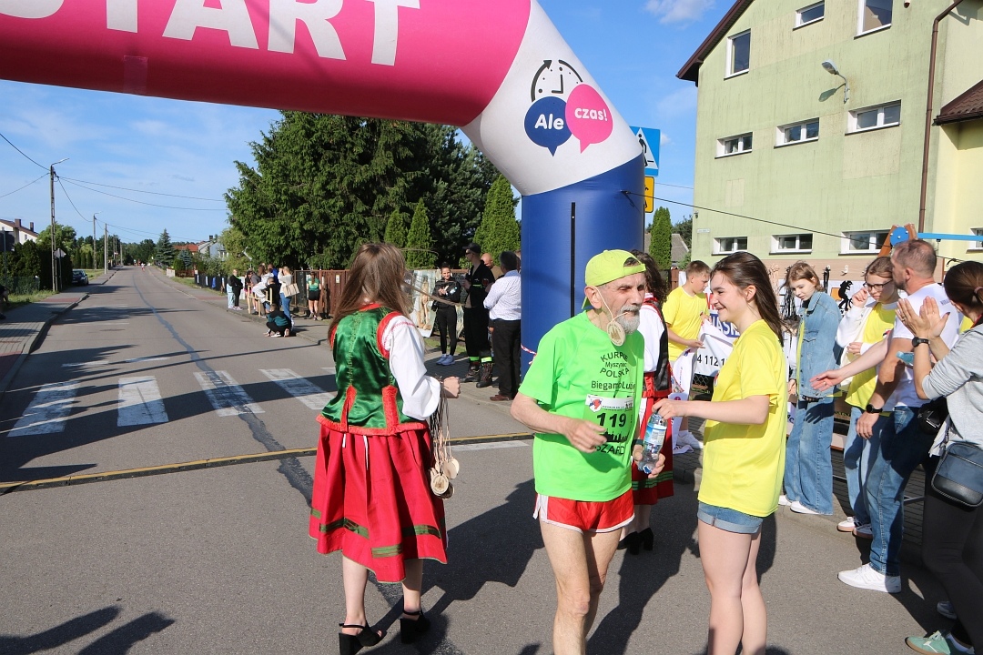 „Biegniem bez las!” – sportowe święto w Lipnikach [20.06.2025] - zdjęcie #107 - eOstroleka.pl