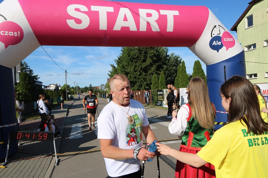 „Biegniem bez las!” – sportowe święto w Lipnikach [20.06.2025] - zdjęcie #97 - eOstroleka.pl