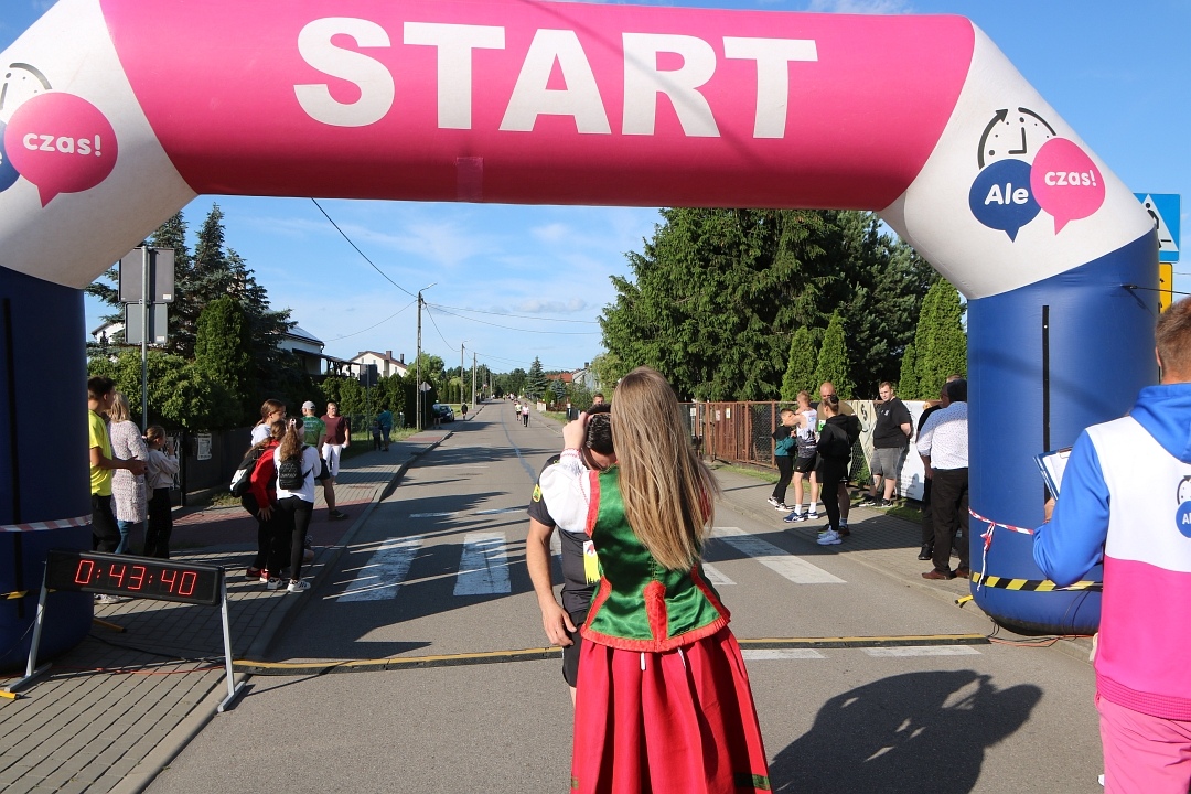 „Biegniem bez las!” – sportowe święto w Lipnikach [20.06.2025] - zdjęcie #84 - eOstroleka.pl