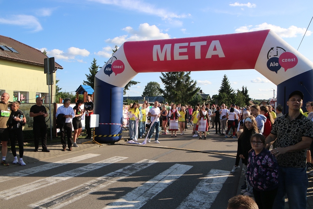 „Biegniem bez las!” – sportowe święto w Lipnikach [20.06.2025] - zdjęcie #72 - eOstroleka.pl