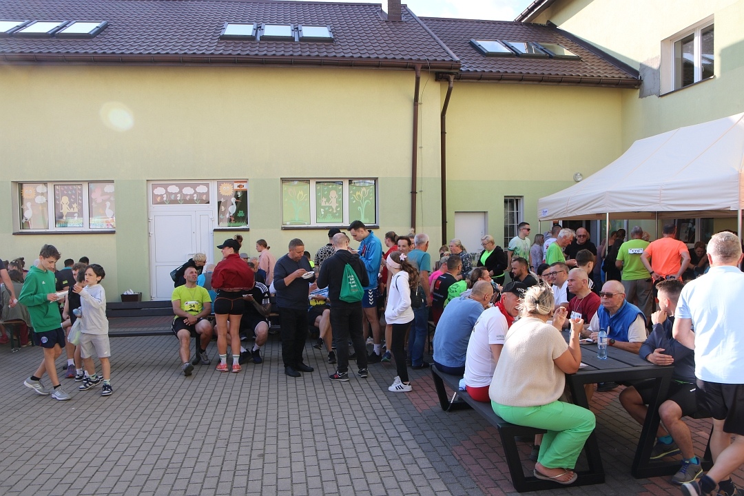„Biegniem bez las!” – sportowe święto w Lipnikach [20.06.2025] - zdjęcie #54 - eOstroleka.pl