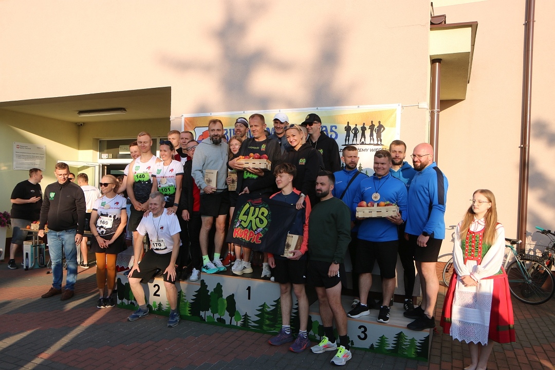 „Biegniem bez las!” – sportowe święto w Lipnikach [20.06.2025] - zdjęcie #83 - eOstroleka.pl