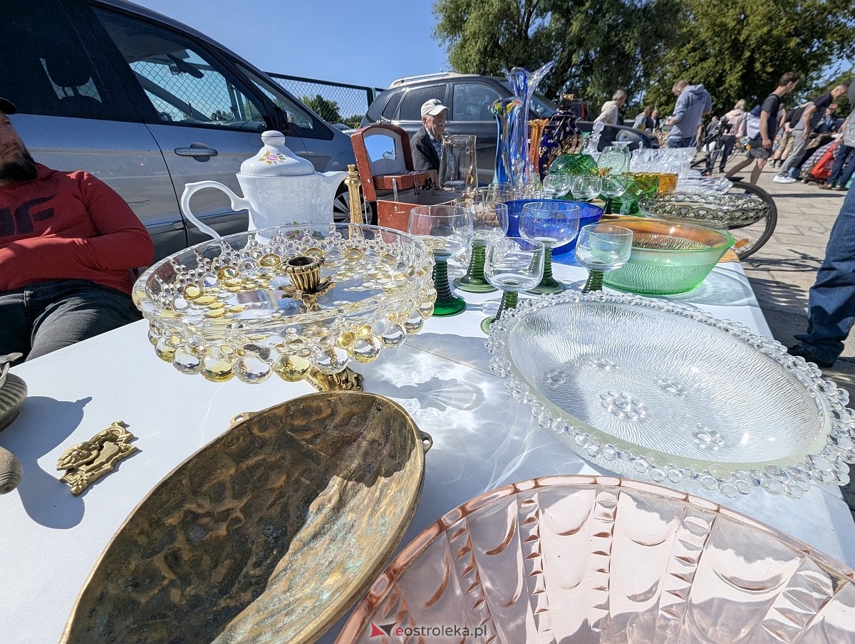 Pchli targ w Ostrołęce [21.06.2025] - zdjęcie #99 - eOstroleka.pl