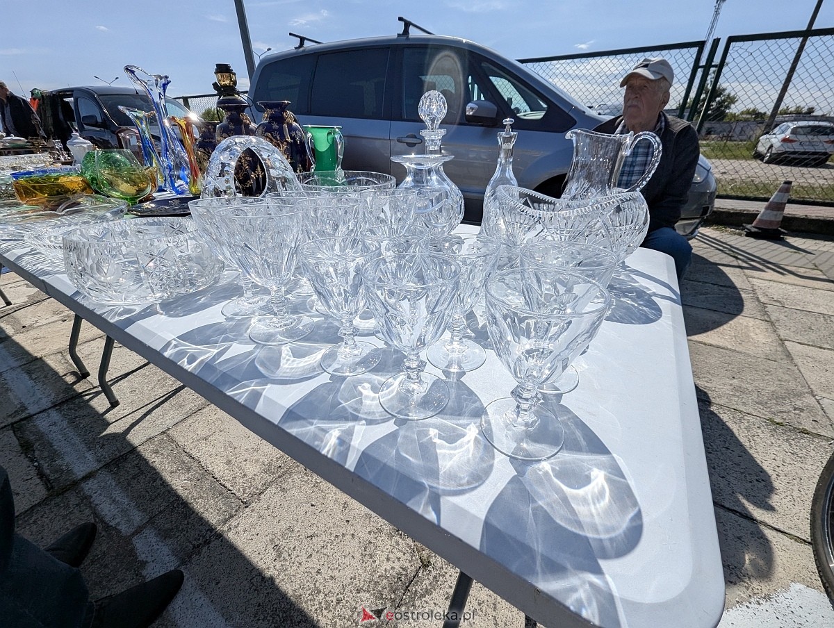 Pchli targ w Ostrołęce [21.06.2025] - zdjęcie #97 - eOstroleka.pl