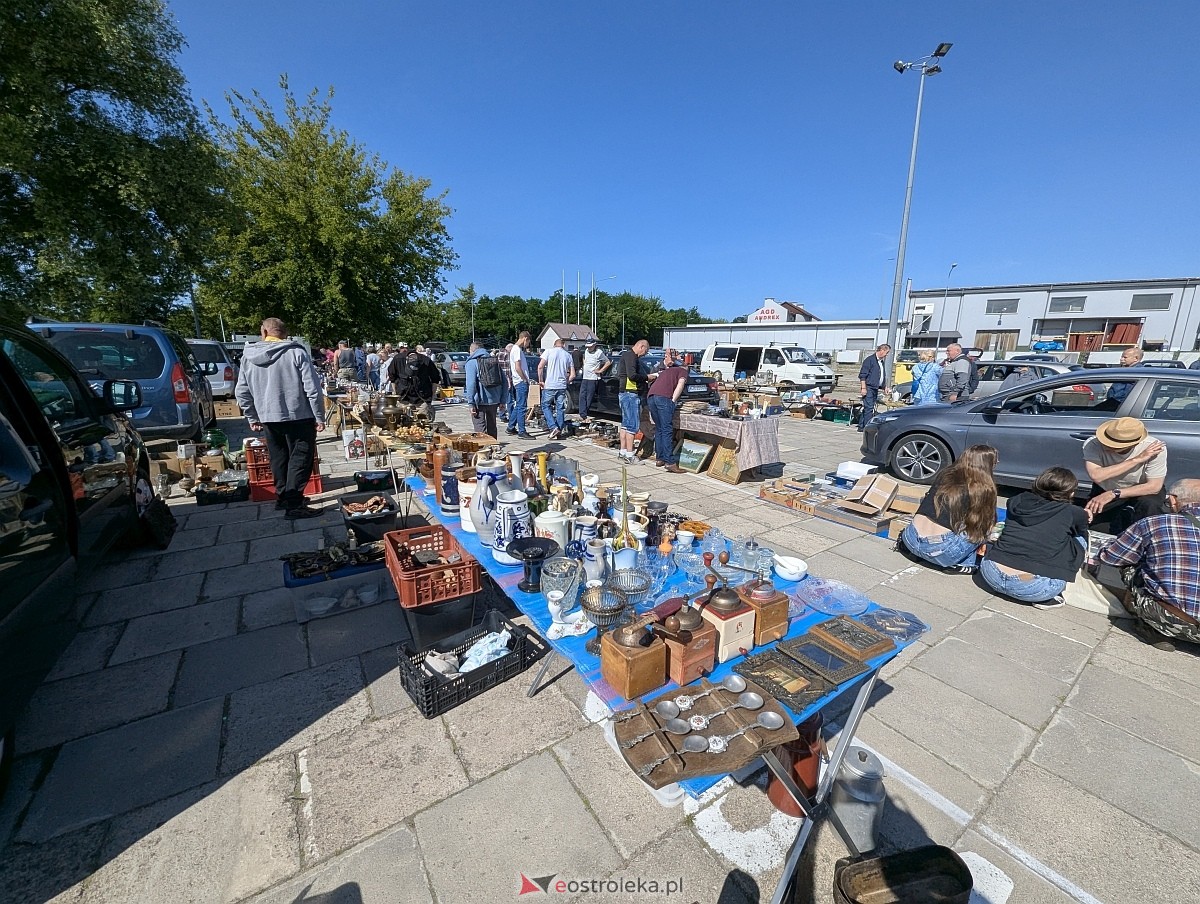 Pchli targ w Ostrołęce [21.06.2025] - zdjęcie #92 - eOstroleka.pl