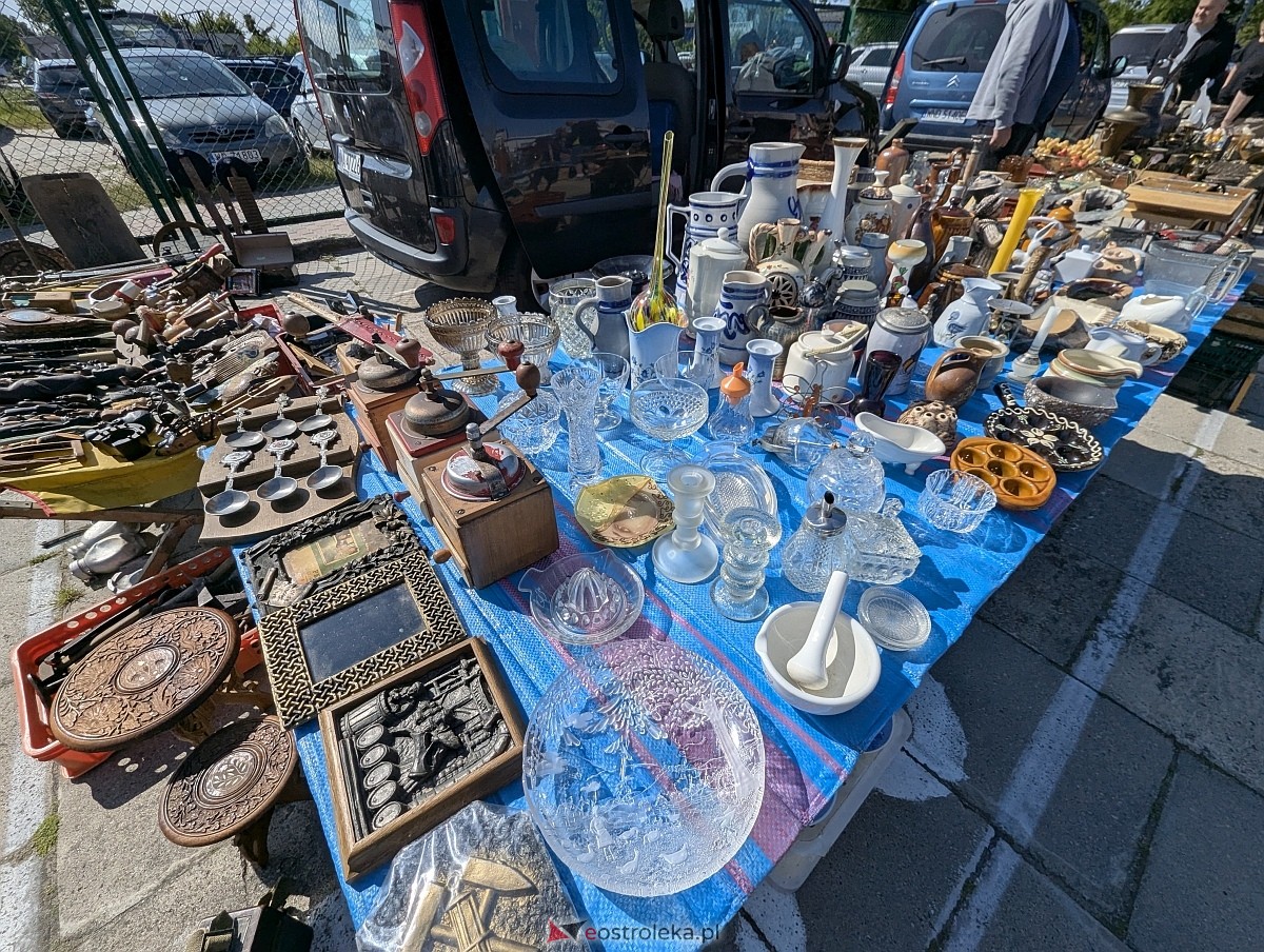 Pchli targ w Ostrołęce [21.06.2025] - zdjęcie #91 - eOstroleka.pl