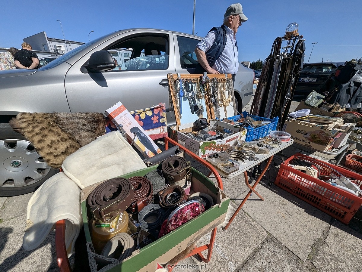 Pchli targ w Ostrołęce [21.06.2025] - zdjęcie #64 - eOstroleka.pl