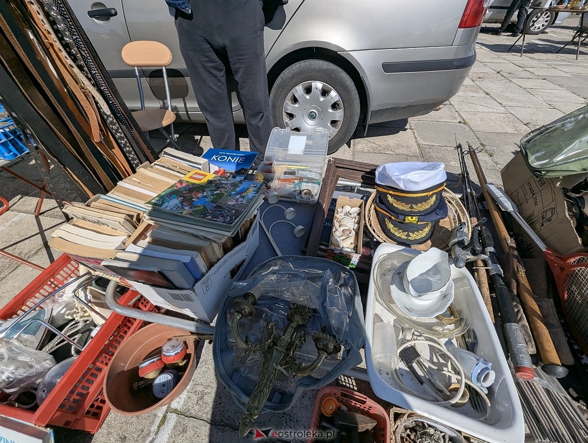 Pchli targ w Ostrołęce [21.06.2025] - zdjęcie #63 - eOstroleka.pl