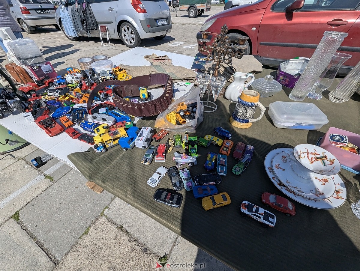 Pchli targ w Ostrołęce [21.06.2025] - zdjęcie #14 - eOstroleka.pl