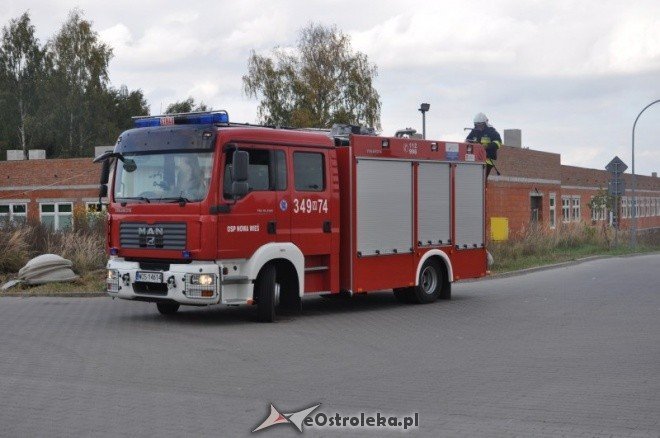 Ćwiczenia przeciwpożarowe w nowym szpitalu (5.X.2011) 	 - zdjęcie #22 - eOstroleka.pl