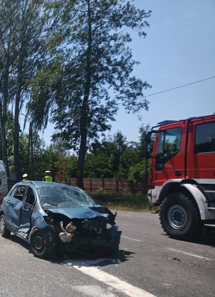 Wypadek na DK-53 w Zalesiu [21.06.2025] - zdjęcie #3 - eOstroleka.pl