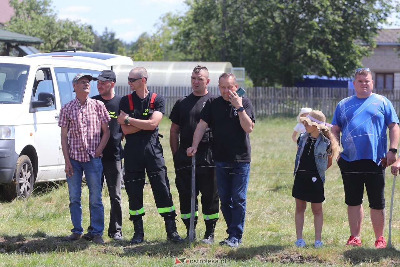 Zawody strażackie w Ramionach [22.06.2025] - zdjęcie #90 - eOstroleka.pl